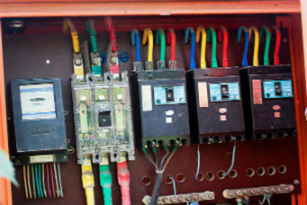 無(wú)功補(bǔ)償元器件