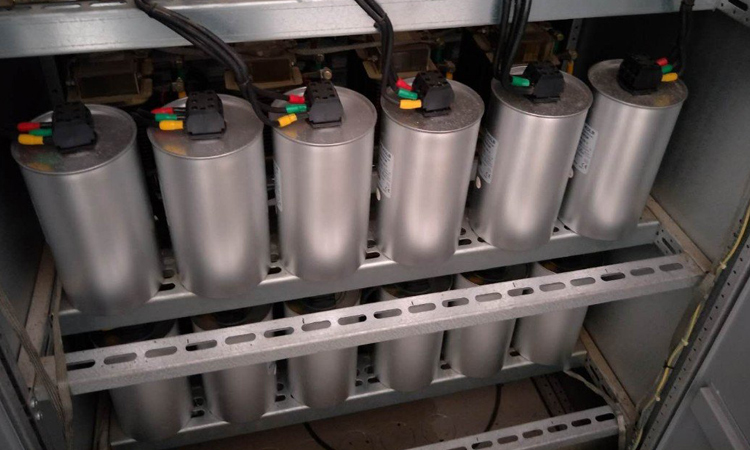 面粉廠無功補償選進口電容器還是國產電容器