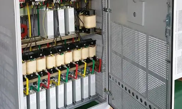 低壓電容器串聯電抗器后需要注意的3個問題