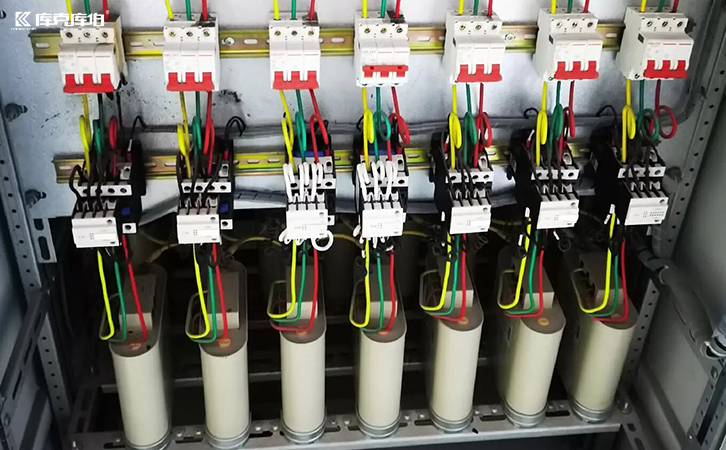 無功補(bǔ)償控制器