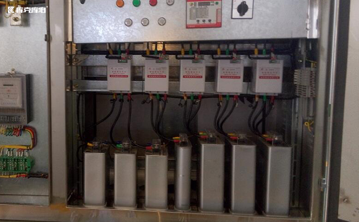 低壓無功補償裝置