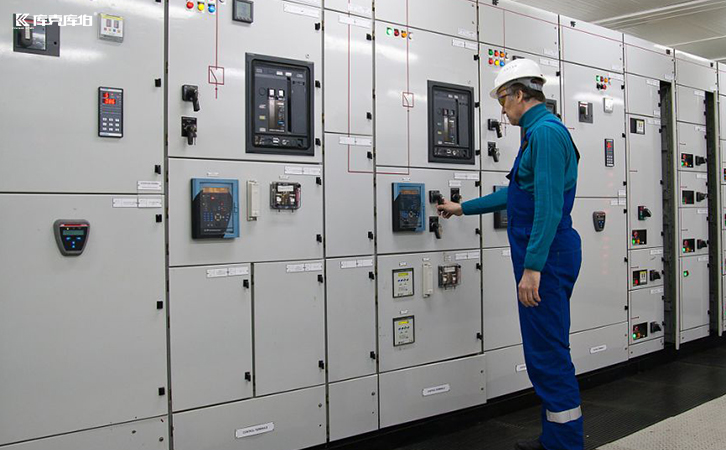 無功補償電容器