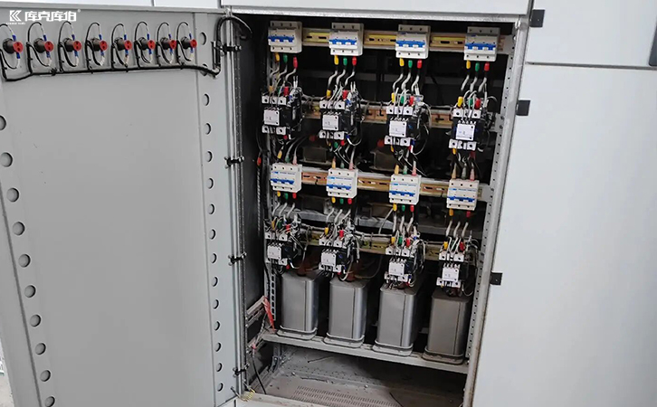 低壓無功補償裝置