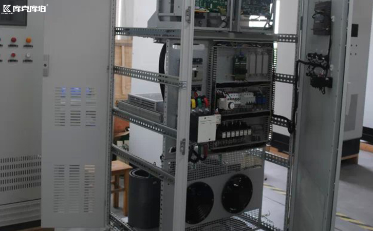 靜止無功補償器