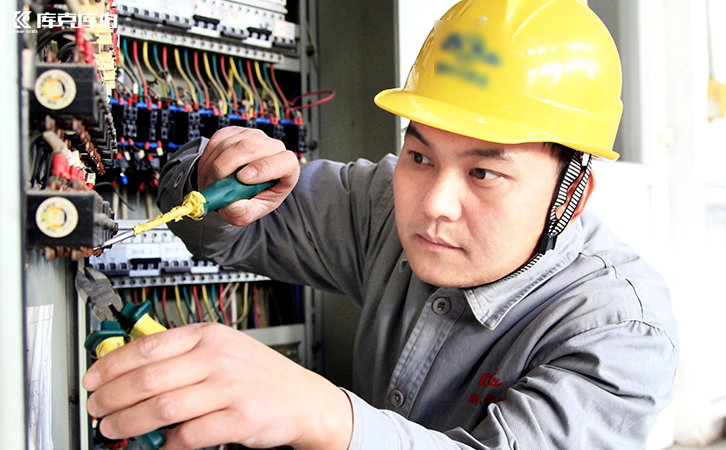 無(wú)功補(bǔ)償設(shè)備