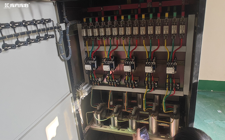 自愈式低壓并聯電容器